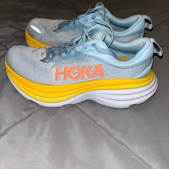COPY - Hoka Bondi 8. Running/Walking shoe. Comfortable and lightweight.. worn o… - Picture 3 of 12